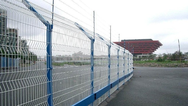 数字化围栏：上海电子围栏生产厂家在智慧城市建设中的关键角色